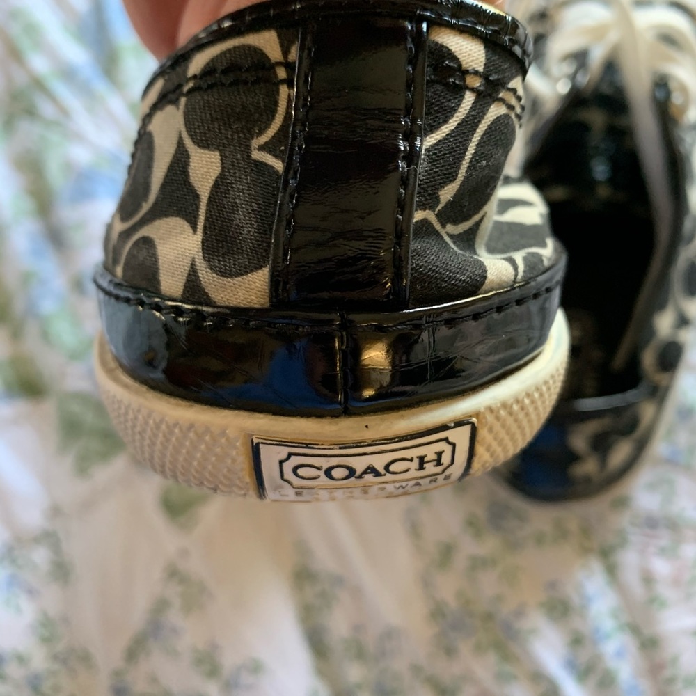 Woman’s Coach Etta Sneakers View 6